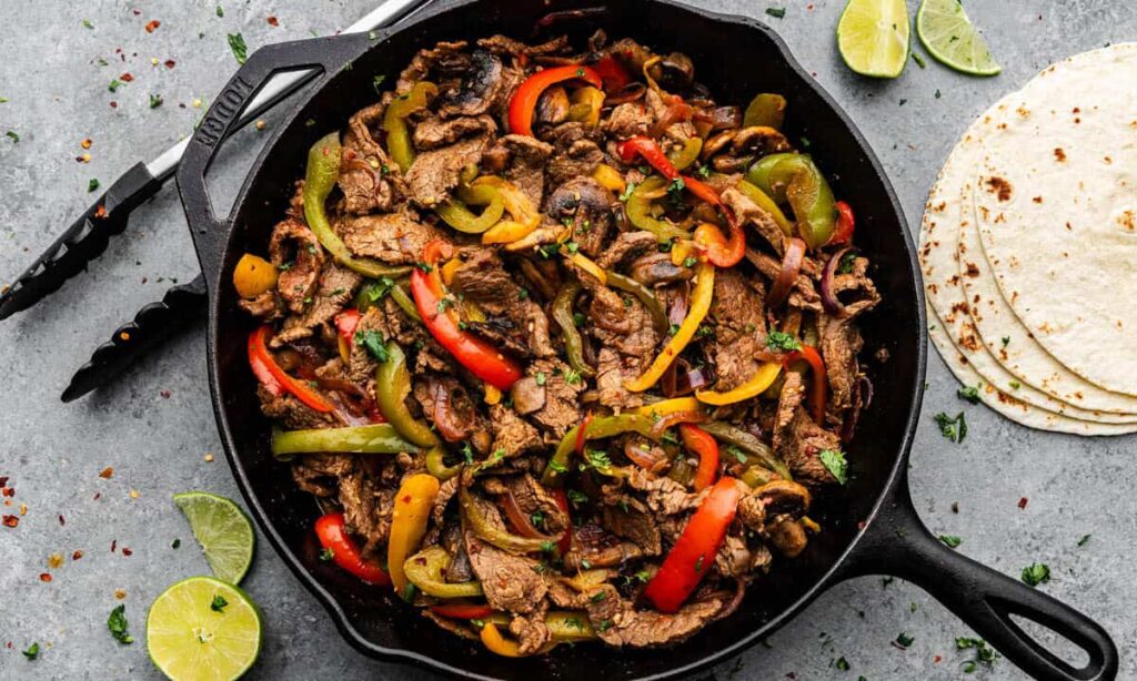 20-Minute-Steak-Fajitas-foodlovey