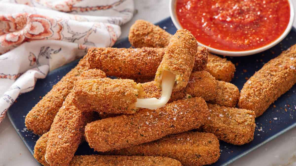 Mozzarella-Sticks-Recipe